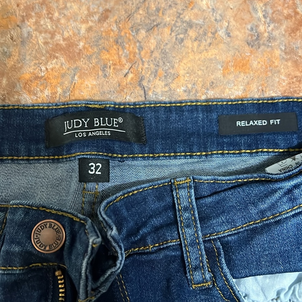 Judy Blue Dark Blue Jeans - Picture 2 of 2